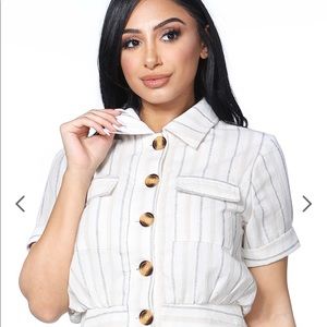 PAPAYA button up top